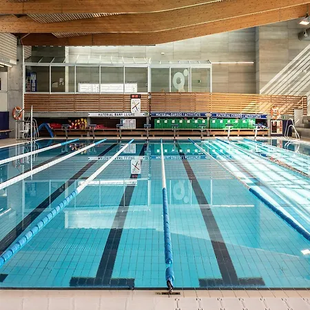 Apartment In With Swimming Pool Roses