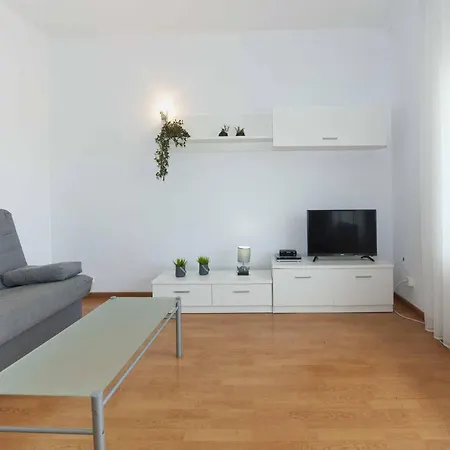 In With Swimming Pool Apartment