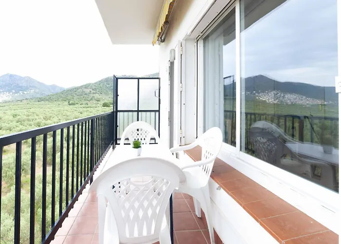 In With Sea Views & Pool Daire *